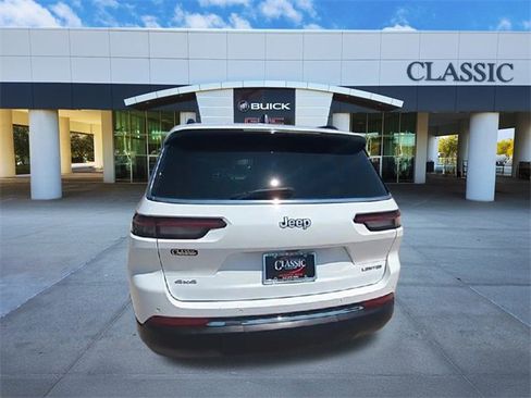 Used 2024 Jeep Grand Cherokee L Limited image 7