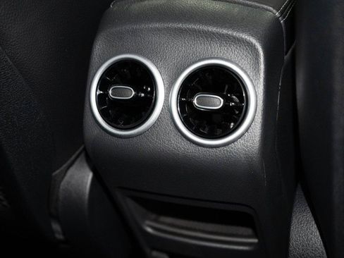 Certified 2026 Mercedes-Benz GLB 250 image 19