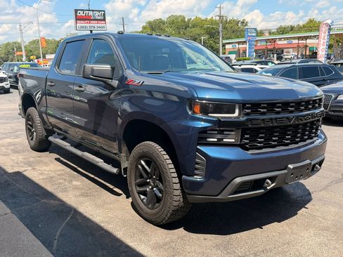 Used 2020 Chevrolet Silverado 1500 Custom Trail Boss w/ Custom Convenience Package AWD/4WD image 4
