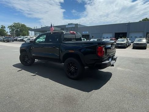 New 2026 GMC Canyon AT4 w/ Technology Plus Package AWD/4WD image 5