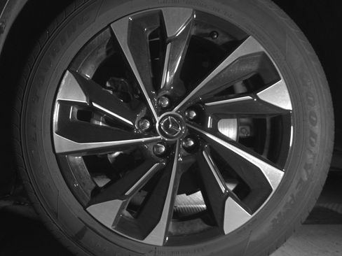 Used 2025 MAZDA CX-50 2.5 Hybrid w/ Premium Plus Pkg image 12