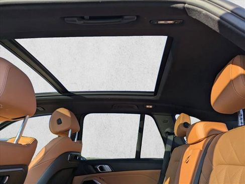 Used 2024 BMW X5 xDrive50e w/ M Sport Package image 19