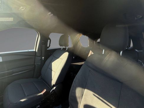 Used 2021 Ford Explorer 4WD Police Interceptor image 14