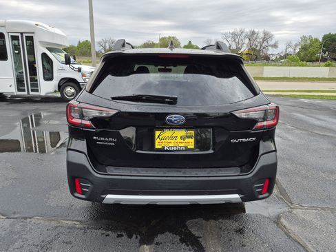 Used 2022 Subaru Outback Limited AWD/4WD image 7