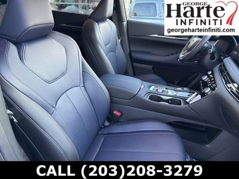 New 2026 INFINITI QX60 Sport image 15