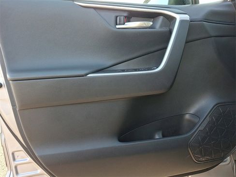 Certified 2021 Toyota RAV4 XSE image 10