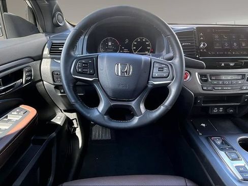 Used 2024 Honda Ridgeline RTL image 9