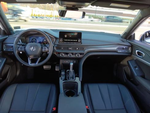 Used 2023 Acura Integra A-Spec image 19