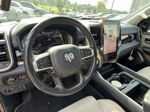 Used 2025 RAM 1500 Tungsten AWD/4WD image 26