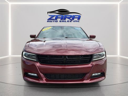 Used 2018 Dodge Charger GT AWD/4WD image 2