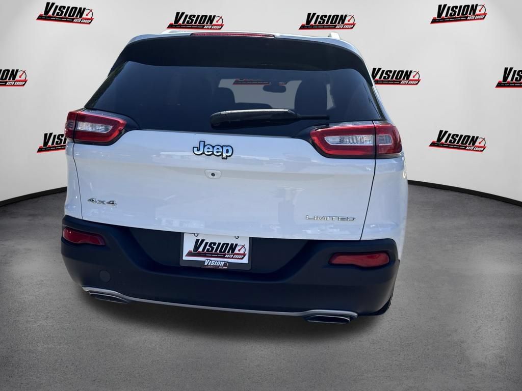 Used 2016 Jeep Cherokee Limited AWD/4WD image 6