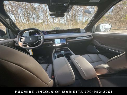 New 2026 Lincoln Navigator Black Label AWD/4WD image 44