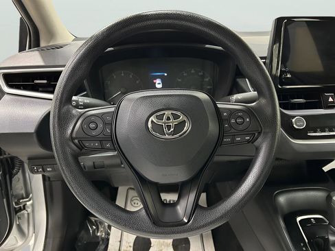 Used 2023 Toyota Corolla LE image 15