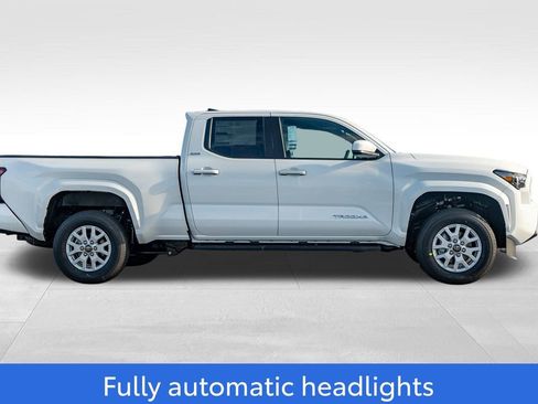 New 2025 Toyota Tacoma SR5 image 8