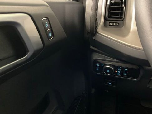 New 2025 Ford Bronco Outer Banks image 19