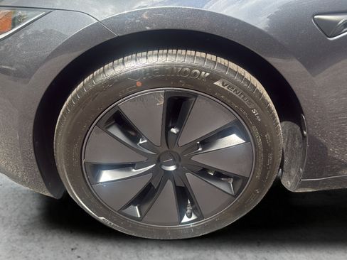 Used 2025 Tesla Model 3 Long Range RWD image 27