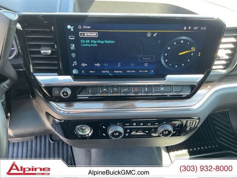 Used 2024 Chevrolet Silverado 1500 LT image 11