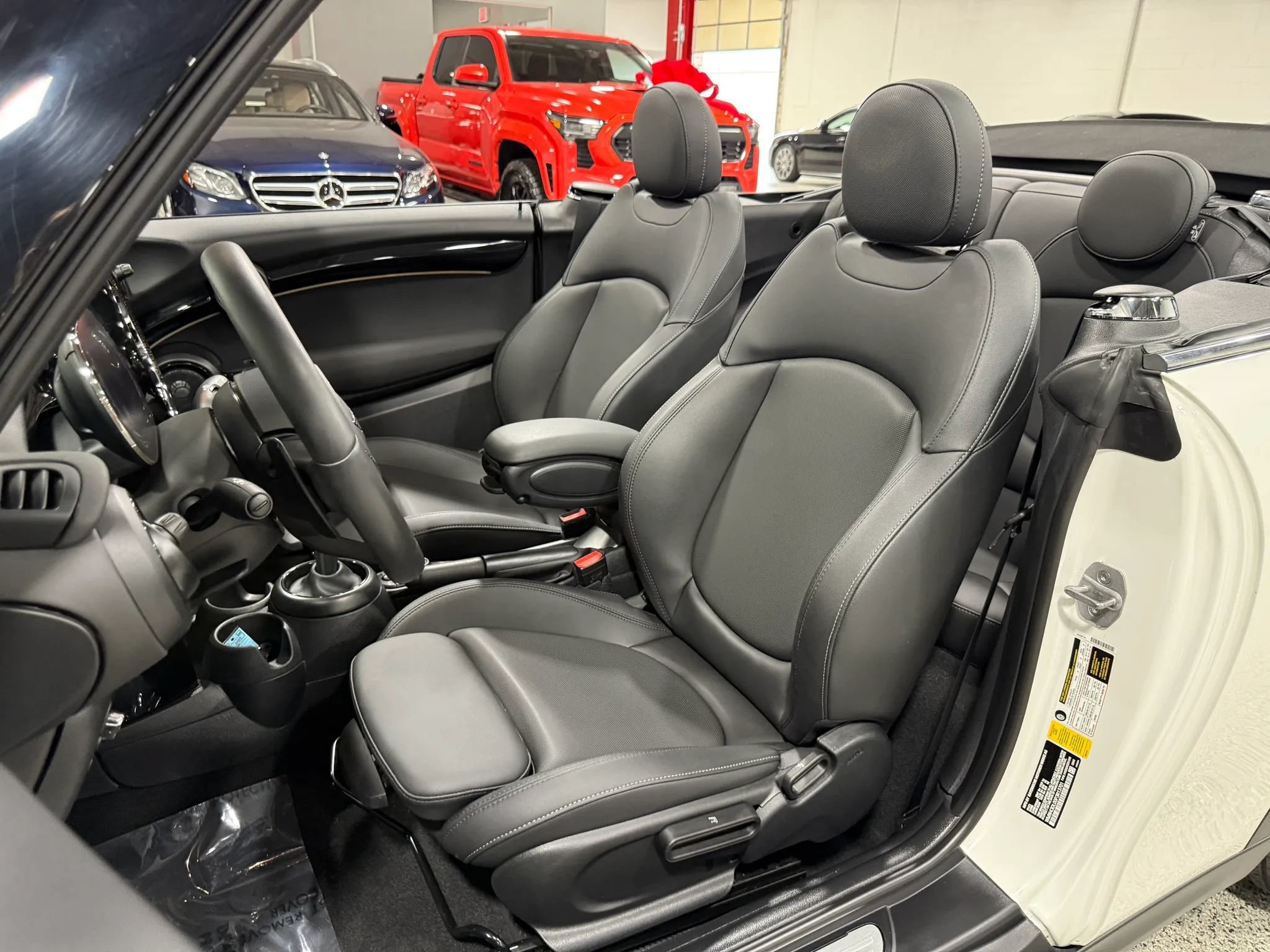 Used 2023 MINI Cooper S FWD image 17
