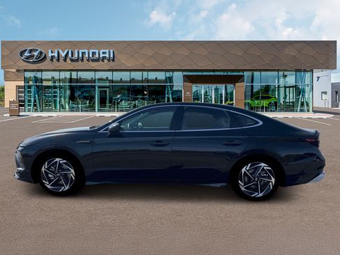 New 2026 Hyundai Sonata SEL AWD/4WD image 3