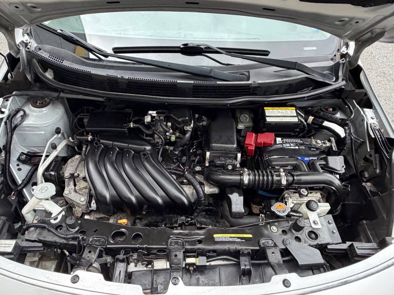 Used 2016 Nissan Versa SV FWD image 24