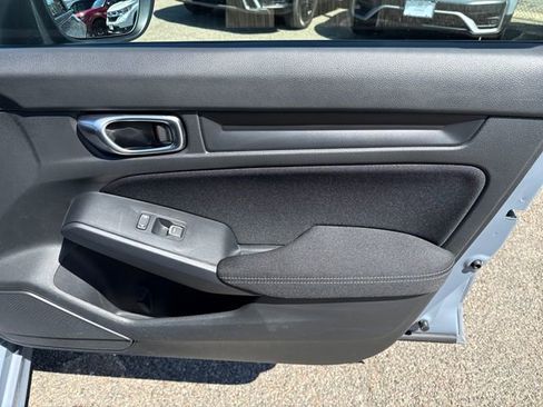 Used 2023 Honda Civic Sport image 19