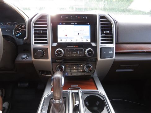 Used 2017 Ford F150 King Ranch w/ Equipment Group 601A Luxury AWD/4WD image 26