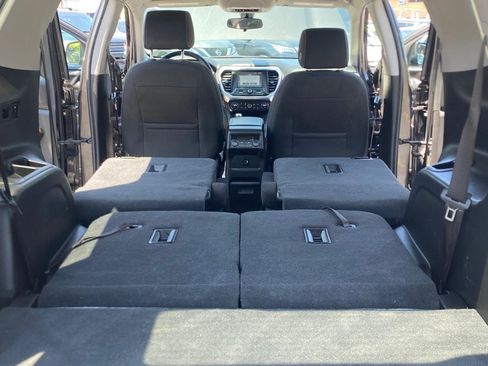 Used 2017 GMC Acadia SLE w/ Driver Alert Package I AWD/4WD image 12