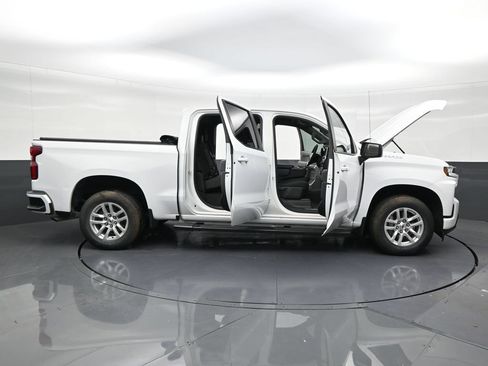 Used 2022 Chevrolet Silverado 1500 RST RWD image 29