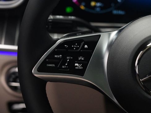 New 2026 Mercedes-Benz C 300 4MATIC Sedan image 19