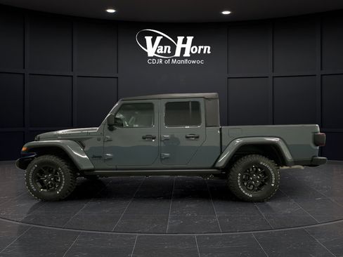 New 2026 Jeep Gladiator Sport AWD/4WD image 12