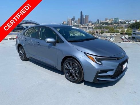 Certified 2024 Toyota Corolla SE FWD image 1