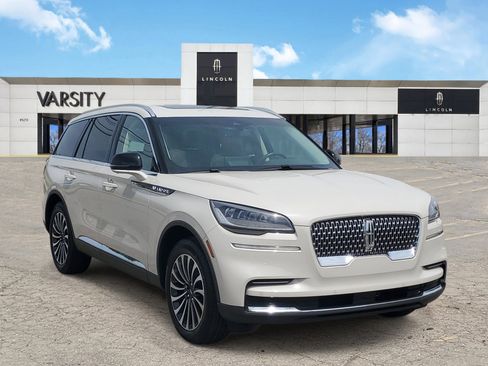 Used 2023 Lincoln Aviator Reserve w/ Elements Package Plus AWD/4WD image 1