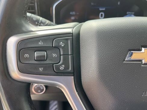 Used 2025 Chevrolet Silverado 1500 LT RWD image 17