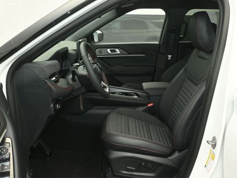 New 2025 Ford Explorer ST-Line w/ Premium Package image 14