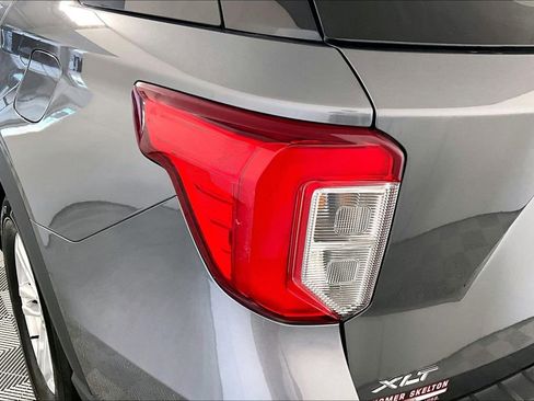 Used 2023 Ford Explorer XLT w/ Equipment Group 202A image 29