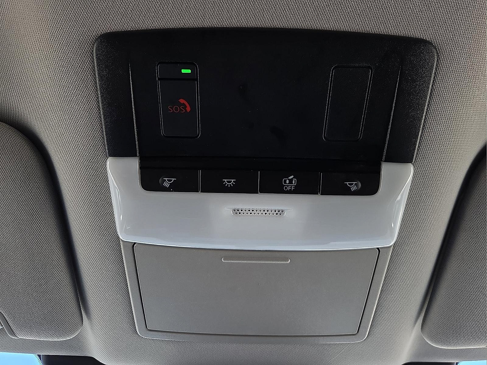 Used 2024 Nissan Pathfinder SV FWD image 22