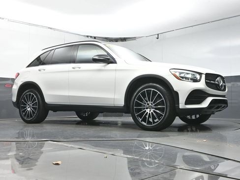 Used 2021 Mercedes-Benz GLC 300 w/ AMG Line image 38
