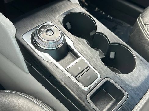 New 2023 Ford Escape SE FWD image 36