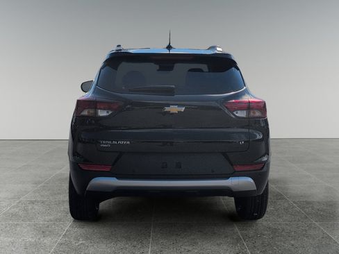 New 2026 Chevrolet TrailBlazer LT w/ LT Cold Weather Package AWD/4WD image 4