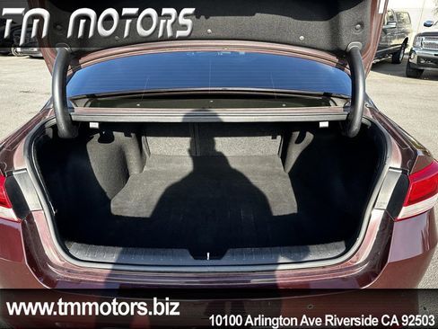 Used 2018 Kia Optima LX w/ 17" Alloy Wheels Package image 17