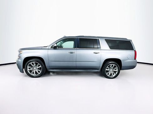 Used 2018 Chevrolet Suburban LT image 6