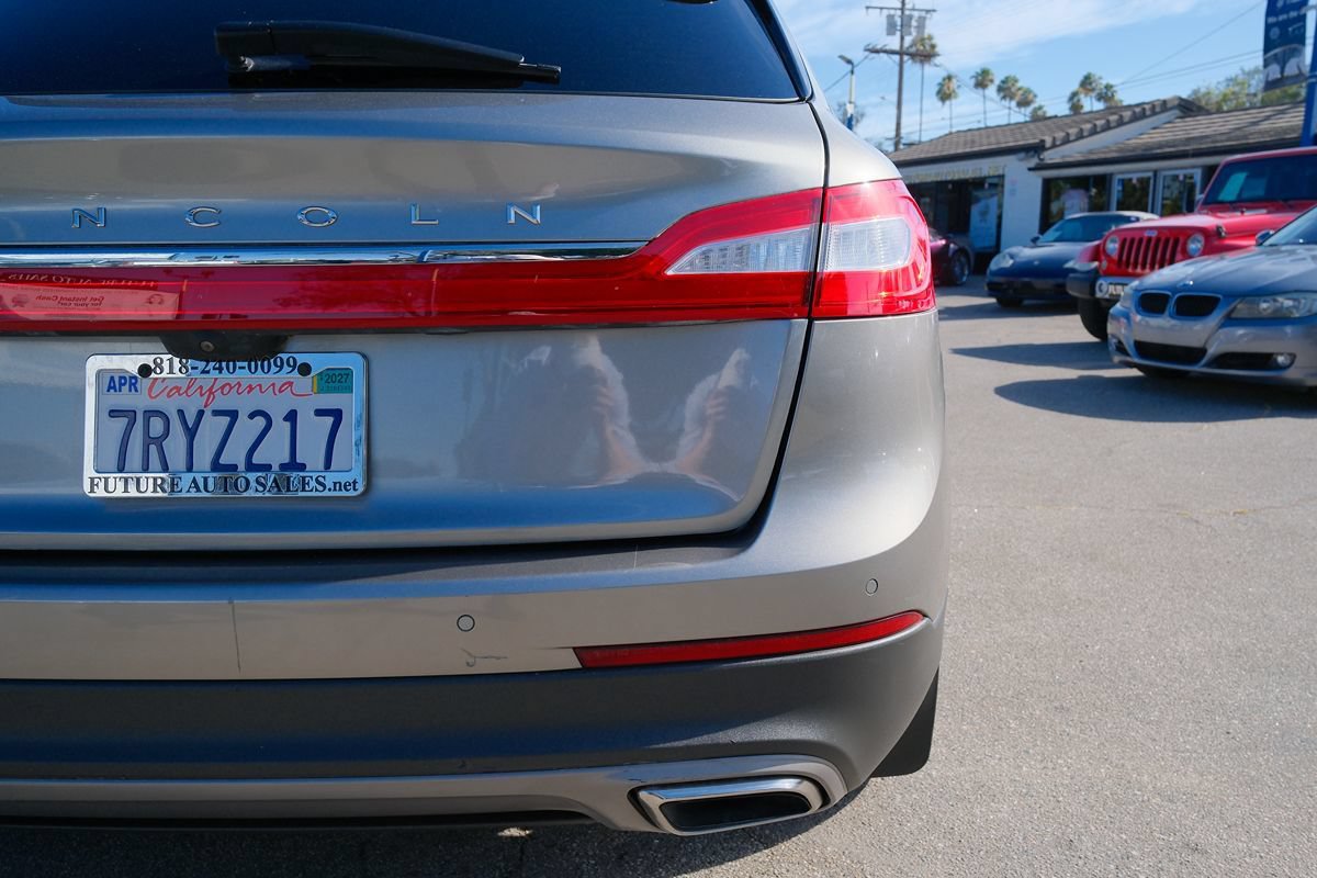 Used 2016 Lincoln MKX Select w/ Select Plus Package FWD image 38