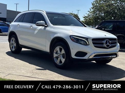 Used 2018 Mercedes-Benz GLC 300 4MATIC image 1