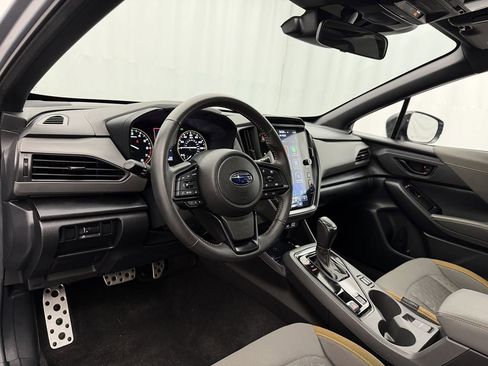 Used 2024 Subaru Crosstrek 2.5i Sport AWD/4WD image 8