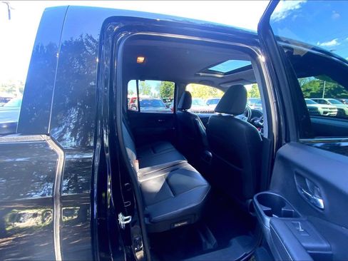 Used 2017 Honda Ridgeline RTL-E image 17