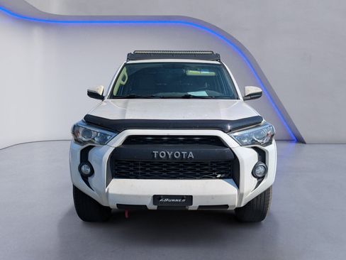 Used 2018 Toyota 4Runner SR5 RWD image 3