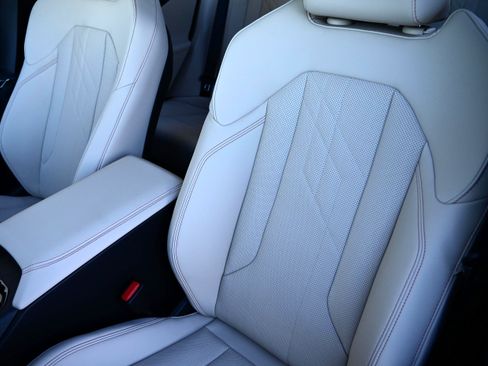 New 2026 BMW X3 M50 w/ Premium Package image 9