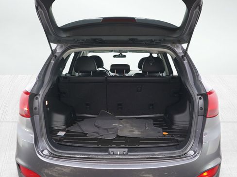 Used 2015 Hyundai Tucson SE FWD image 5