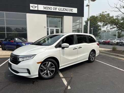 Used 2021 Honda Odyssey Touring image 1