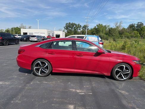 Used 2019 Honda Accord Sport image 7
